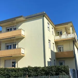  Apartment Il Pinolo