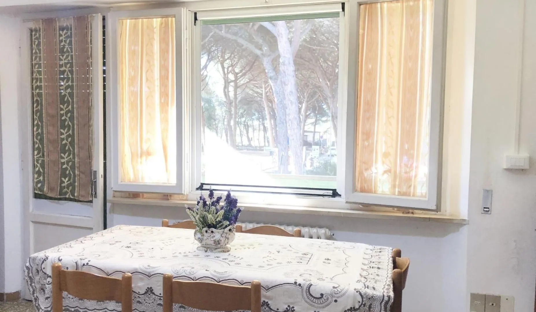 Appartamento Alice A Marina Di Cecina By Zoom In Earth Appartement